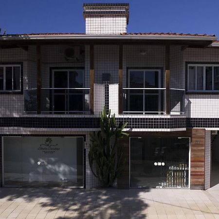 Residencial Adolfo - Mestre Naro Bombinhas Extérieur photo