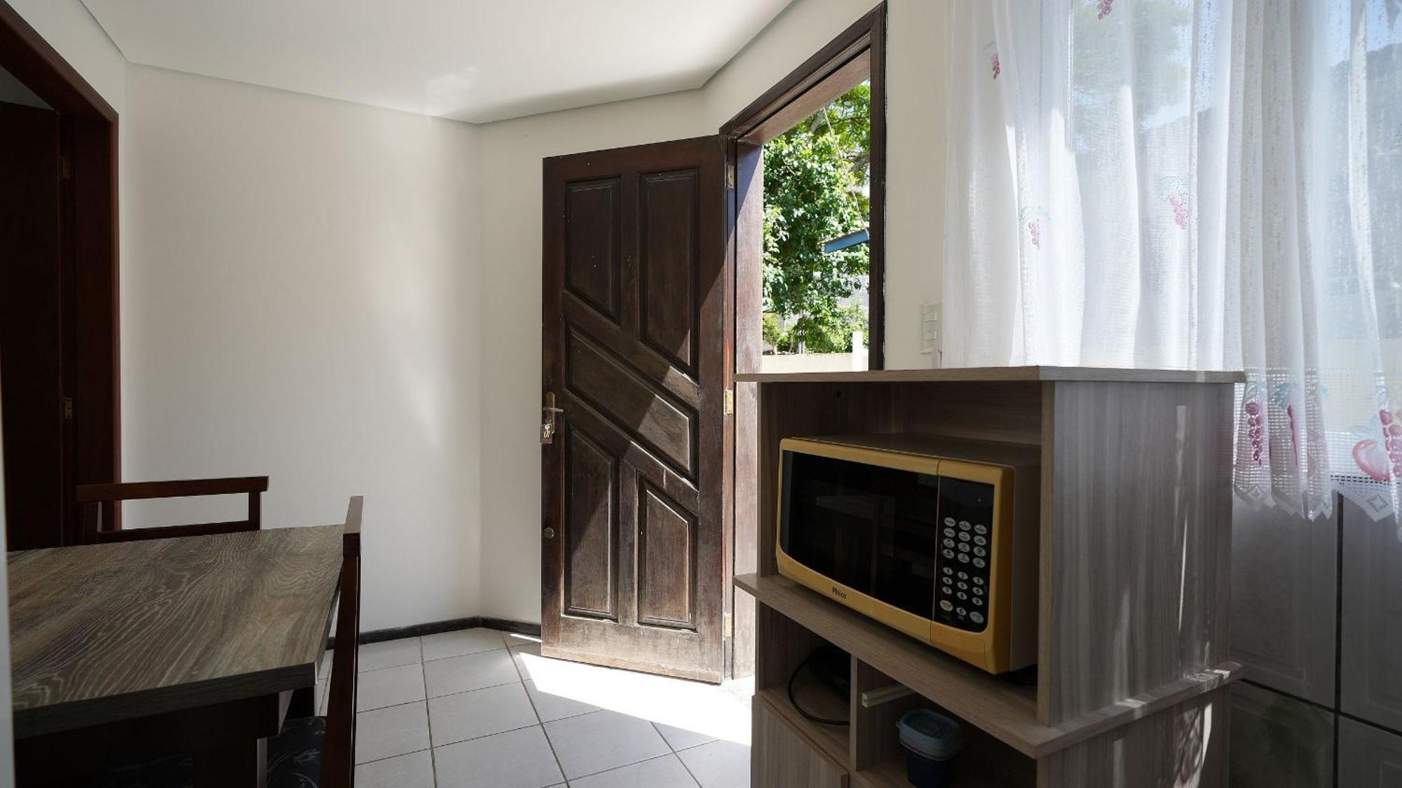 Residencial Adolfo - Mestre Naro Bombinhas Extérieur photo