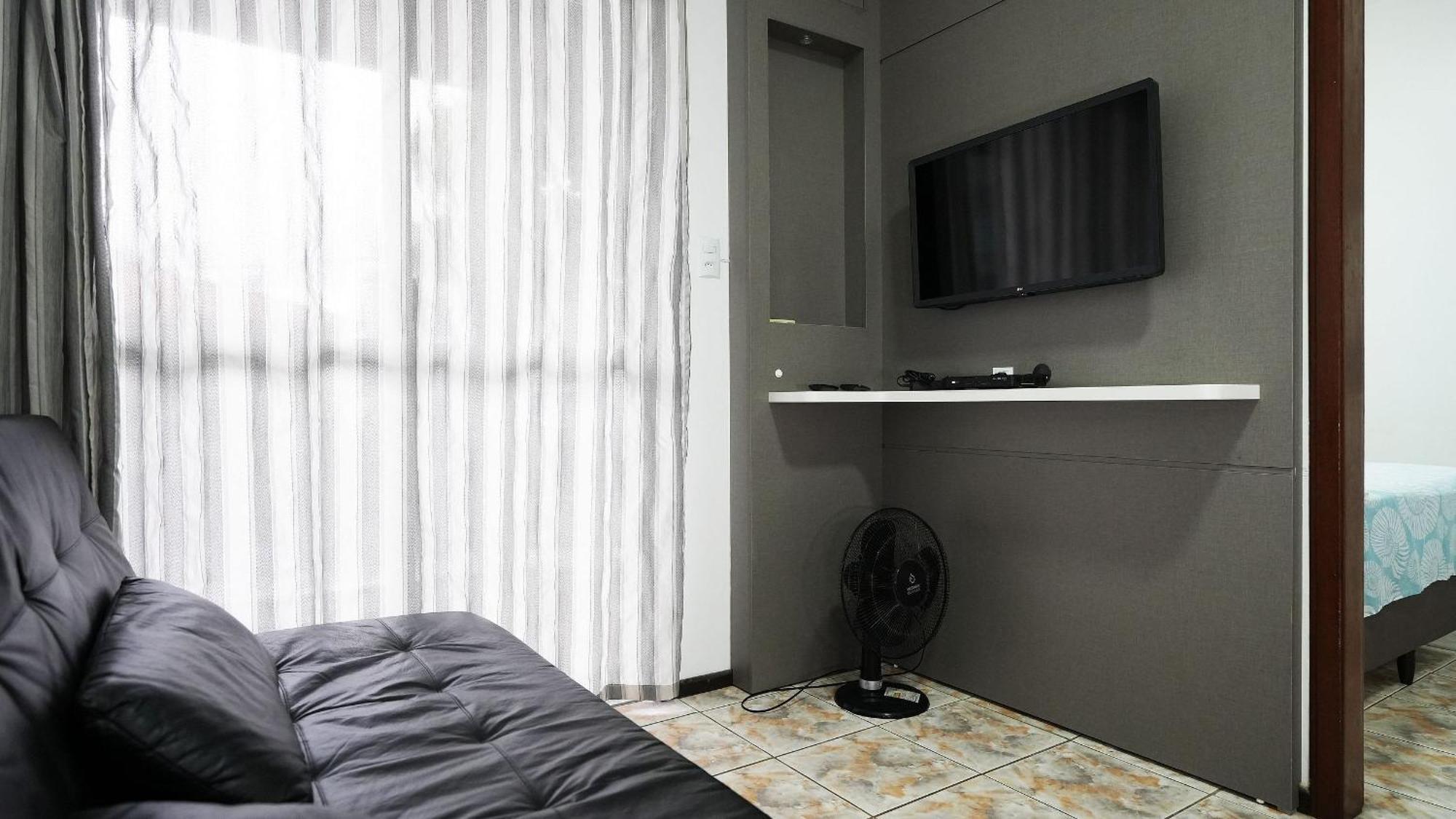 Residencial Adolfo - Mestre Naro Bombinhas Extérieur photo