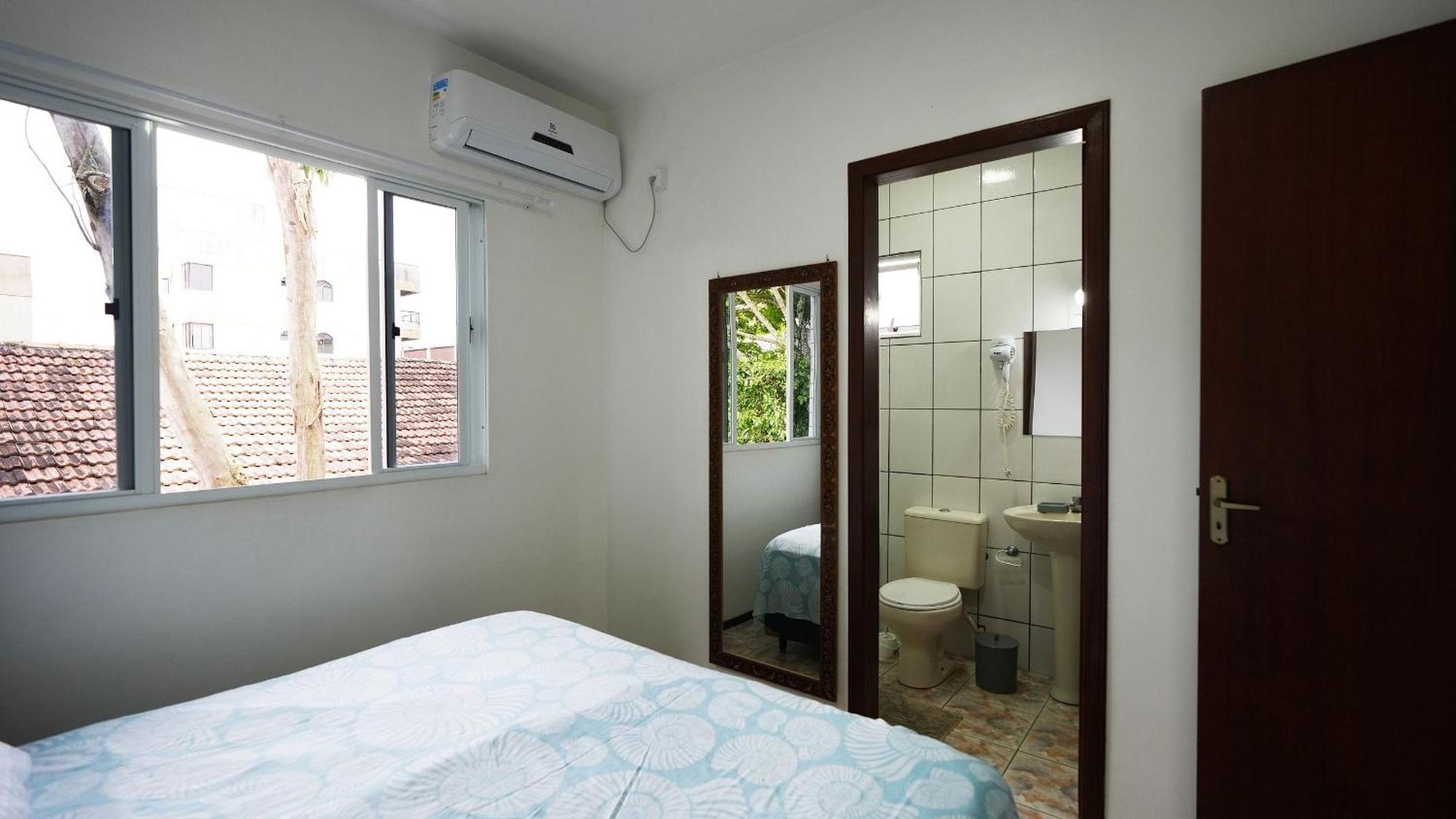 Residencial Adolfo - Mestre Naro Bombinhas Extérieur photo